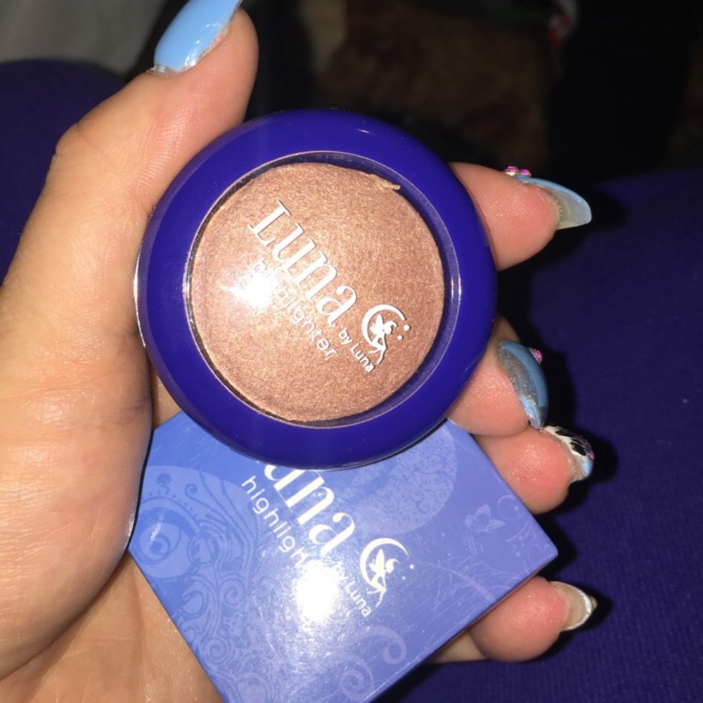 Luna Highlighter